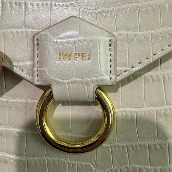 Lola gradient chain phone case - Picture 9 of 10